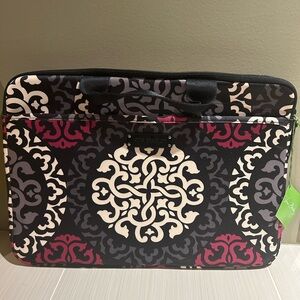 Vera Bradley Neoprene laptop case Canterberry Magenta